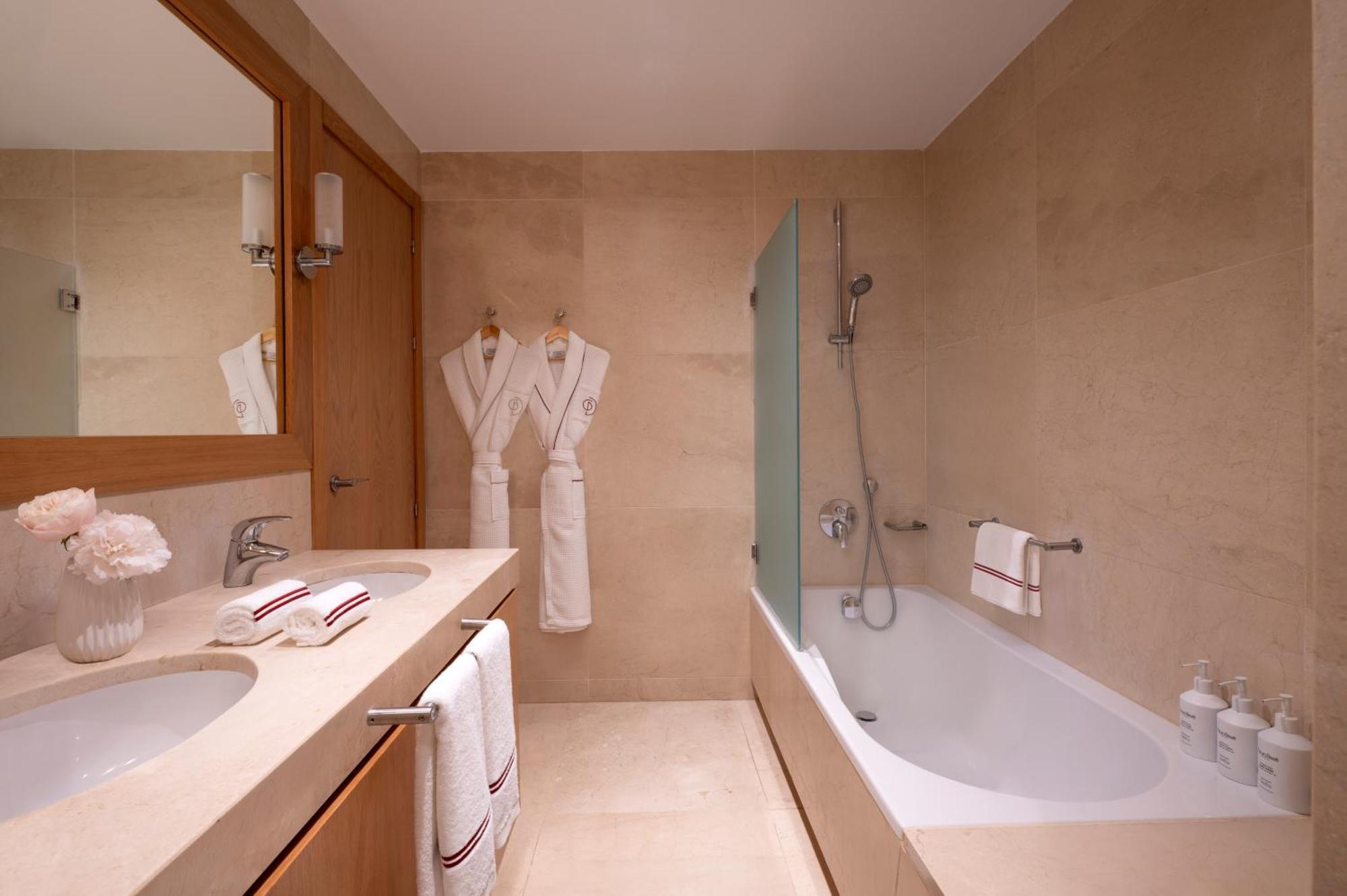Hotel Don Carlos
